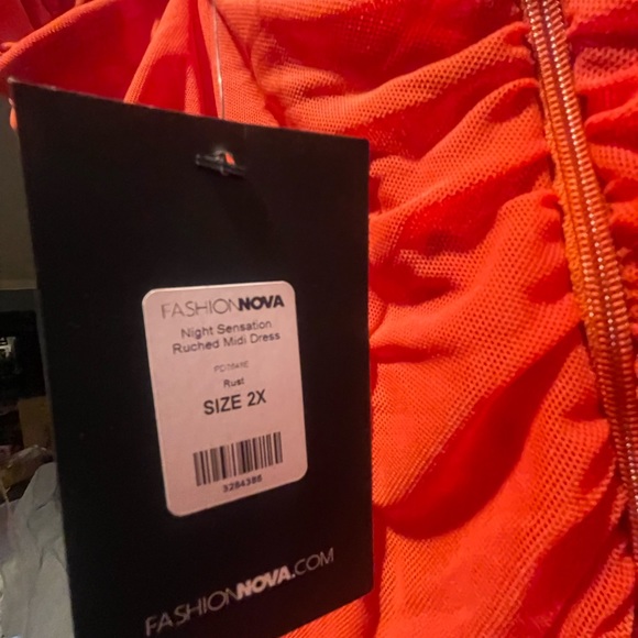 Fashion Nova Night Sensation Ruched Midi Dress - Picture 5 of 5